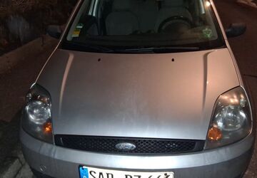 Ford Fiesta 196.000 km 750 &euro; Maxhütte-Haidhof 93142