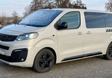 Opel Zafira Life 136.000 km 24.930 &euro; Langquaid 84085