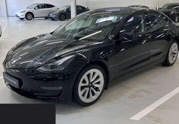 Tesla Model 3 94.531 km 26.600 &euro; Obertraubling 93083