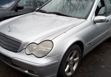 Mercedes-Benz C 220 209.623 km 1.150 &euro; Regensburg 93055