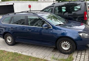 VW Golf 198.000 km 5.100 &euro; Regensburg 93055