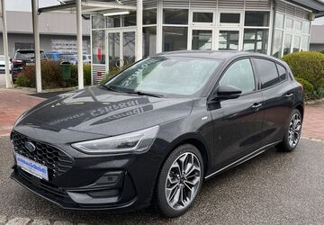 Ford Focus 3.000 km 27.950 &euro; Schönhofen und Neutraubling 93152