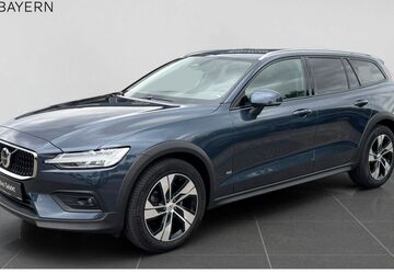 Volvo V60 Cross Country 38.600 km 36.990 &euro; Neutraubling 93073