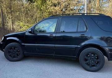 Mercedes-Benz ML 270 260.000 km 6.000 &euro; Regensburg 93152