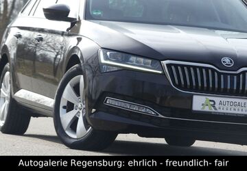 Skoda Superb 128.300 km 19.250 &euro; Regensburg 93059