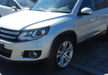 VW Tiguan 92.200 km 10.900 &euro; Regensburg 93057