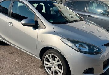 Mazda 2 179.000 km 1.650 &euro; Regensburg 93055