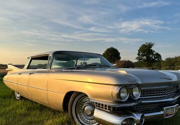 Cadillac Andere 64.123 km 37.900 &euro; Regensburg 93055