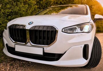 BMW 218 Active Tourer 118.000 km 19.300 &euro; Regensburg 93055