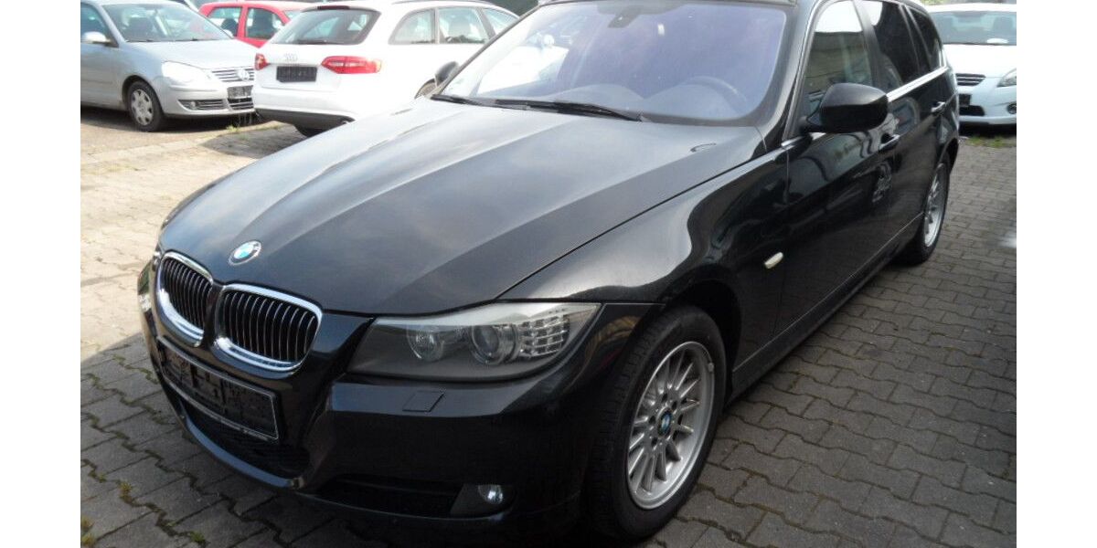 BMW 318 322.140 km 3.499 &euro; Regensburg 93055
