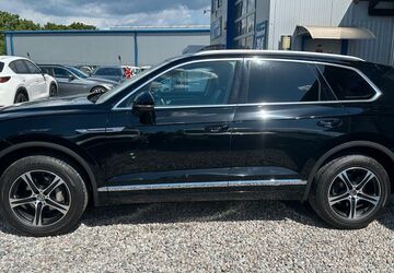 VW Touareg 120.000 km 31.800 &euro; Alteglofsheim bei Regensburg 93087