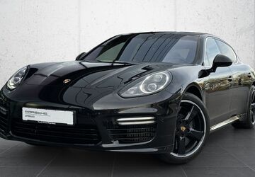Porsche Panamera 18.000 km 89.900 &euro; Regensburg 93055