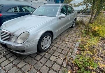 Mercedes-Benz E 200 350.000 km 1.190 &euro; Abensberg in Bayern 93326