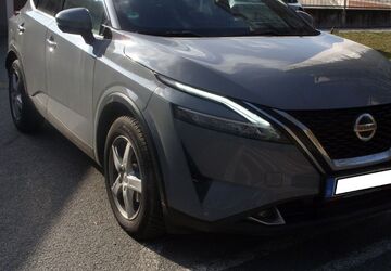 Nissan Qashqai 51.900 km 25.950 &euro; Regensburg 93057