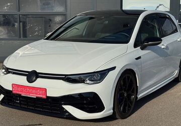 VW Golf 19.925 km 36.750 &euro; Regensburg 93055