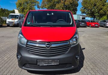 Opel Vivaro 138.393 km 9.999 &euro; Neutraubling 93073