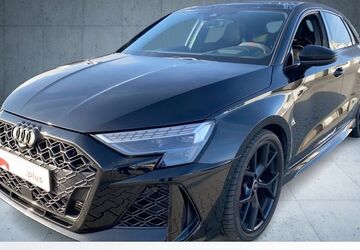 Audi RS3 9.900 km 66.470 &euro; Saal a.d. Donau 93342