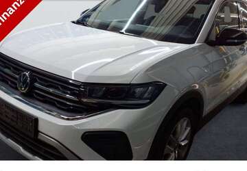 VW T-Cross 18.500 km 24.770 &euro; Regensburg 93053