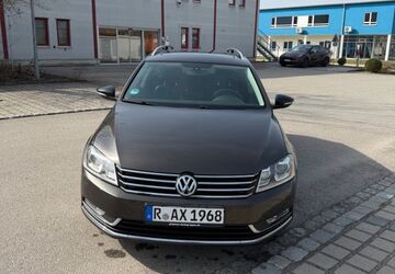 VW Passat Variant 165.000 km 12.300 &euro; Neutraubling 93073