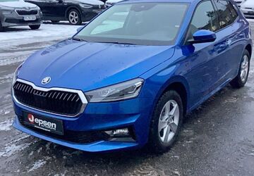 Skoda Fabia 4.900 km 22.470 &euro; Regensburg 93049