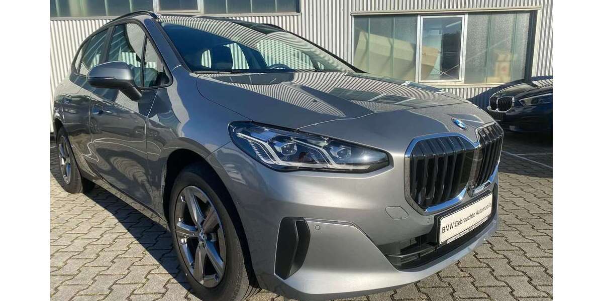 BMW 218 22.105 km 29.880 &euro; Obertraubling bei Regensburg 93083