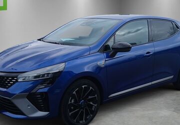 Renault Clio 22.473 km 20.990 &euro; Regensburg 93055