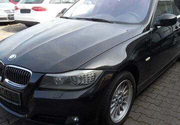 BMW 318 322.140 km 3.499 &euro; Regensburg 93055