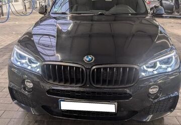 BMW X5 139.900 km 23.990 &euro; Regensburg 93057