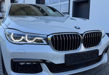 BMW 750 85.388 km 32.999 &euro; Saal a.d.Donau 93342
