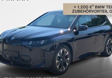 BMW iX 25.446 km 72.337 &euro; Regensburg 93055