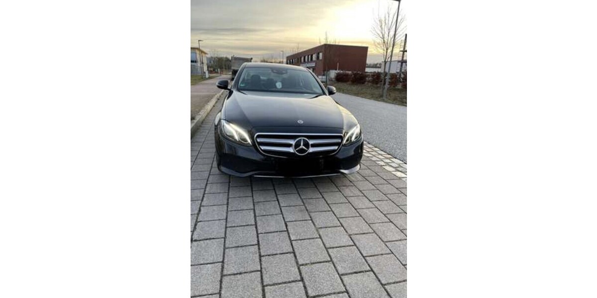 Mercedes-Benz E 220 165.000 km 27.950 &euro; Neutraubling 93073
