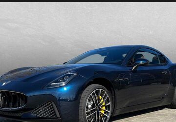 Maserati Granturismo 1.550 km 173.489 &euro; Regensburg 93059