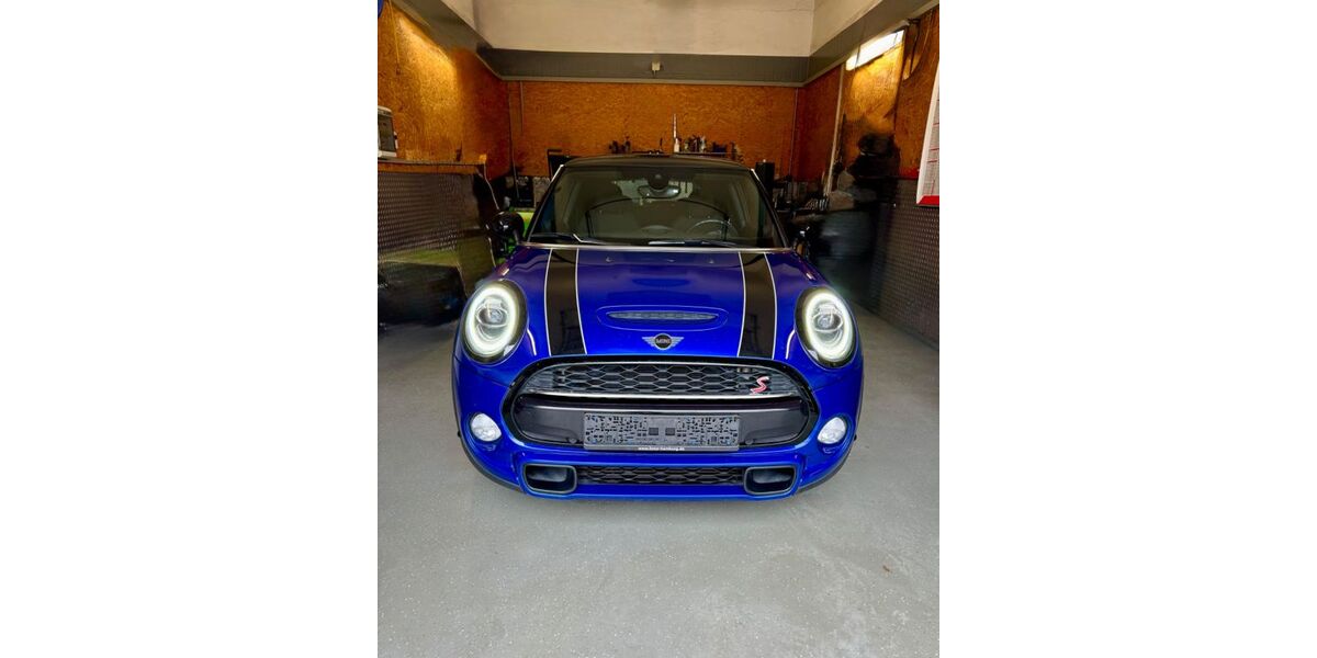 Mini Cooper SD 109.900 km 19.800 &euro; Kelheim 93309