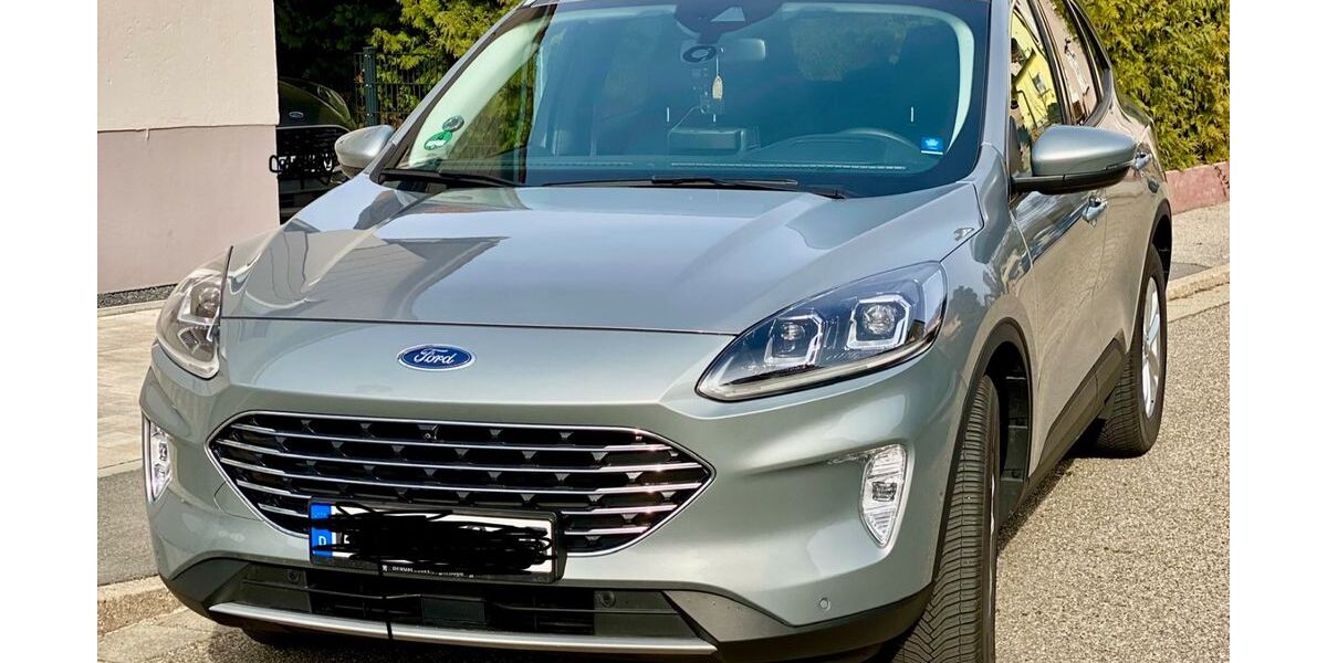 Ford Kuga 38.000 km 25.600 &euro; Burglengenfeld 93133