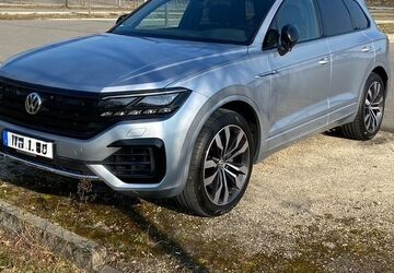 VW Touareg 82.500 km 39.900 &euro; Tegernheim 93105