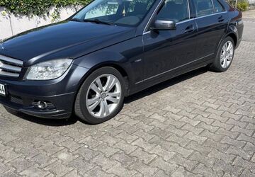 Mercedes-Benz C 200 210.000 km 4.500 &euro; Eltheim 93092