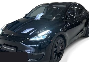 Tesla Model Y 63.885 km 38.600 &euro; Obertraubling 93083
