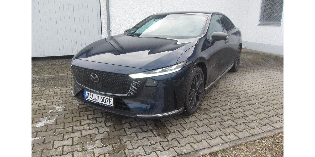 Mazda 6e 2.370 km 37.990 &euro; Teugn 93356