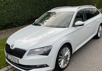 Skoda Superb 169.800 km 14.100 &euro; Hagelstadt 93095