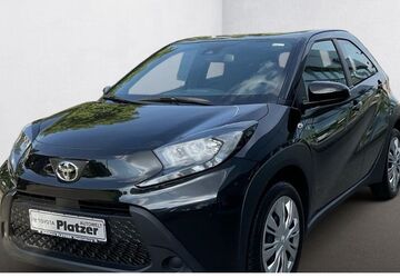 Toyota Aygo (X) 9.820 km 14.980 &euro; Regensburg 93055