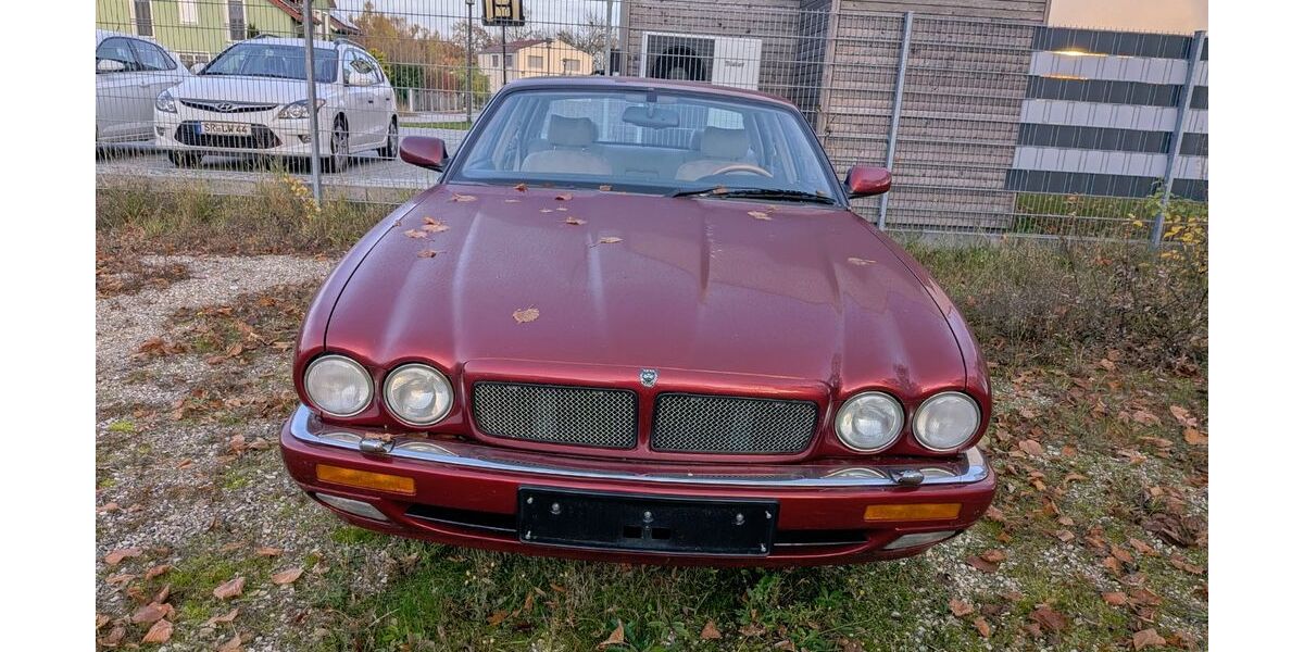 Jaguar XJR 269.900 km 6.950 &euro; Regensburg 93057