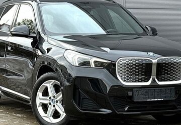 BMW iX1 9.270 km 47.690 &euro; Rohr i. NB (bei Regensburg) 93352