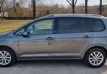 VW Touran 125.000 km 18.500 &euro; Hemau 93155