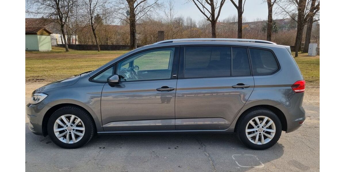 VW Touran 125.000 km 18.500 &euro; Hemau 93155