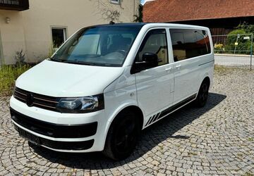 VW T5 Transporter 211.000 km 8.766 &euro; Regensburg 93055