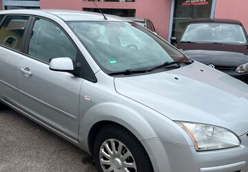 Ford Focus 242.000 km 950 &euro; Regensburg 93055