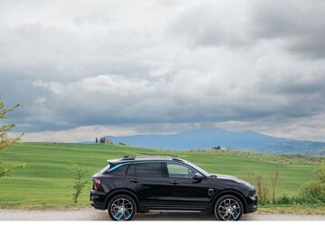 Lynk & Co 01 61.119 km 20.990 &euro; Regensburg 93055