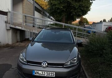 VW Golf 222.400 km 8.800 &euro; Regensburg 93053