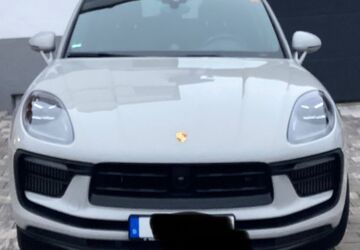 Porsche Macan 43.000 km 68.300 &euro; Köfering 93096