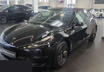 Tesla Model 3 61.313 km 27.100 &euro; Obertraubling 93083